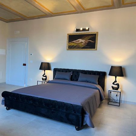 Casa Colonna - Suite Della Torre 라킬라 외부 사진