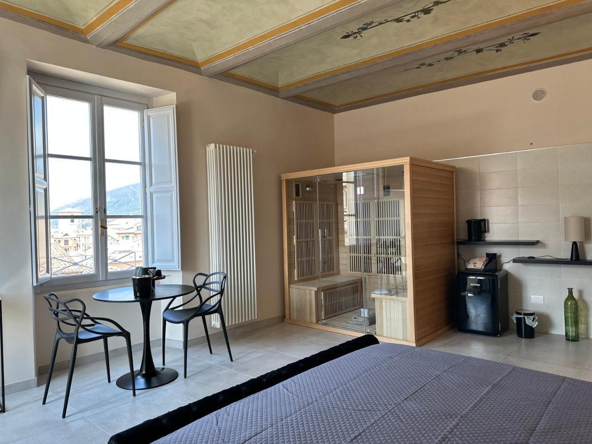 Casa Colonna - Suite Della Torre 라킬라 외부 사진